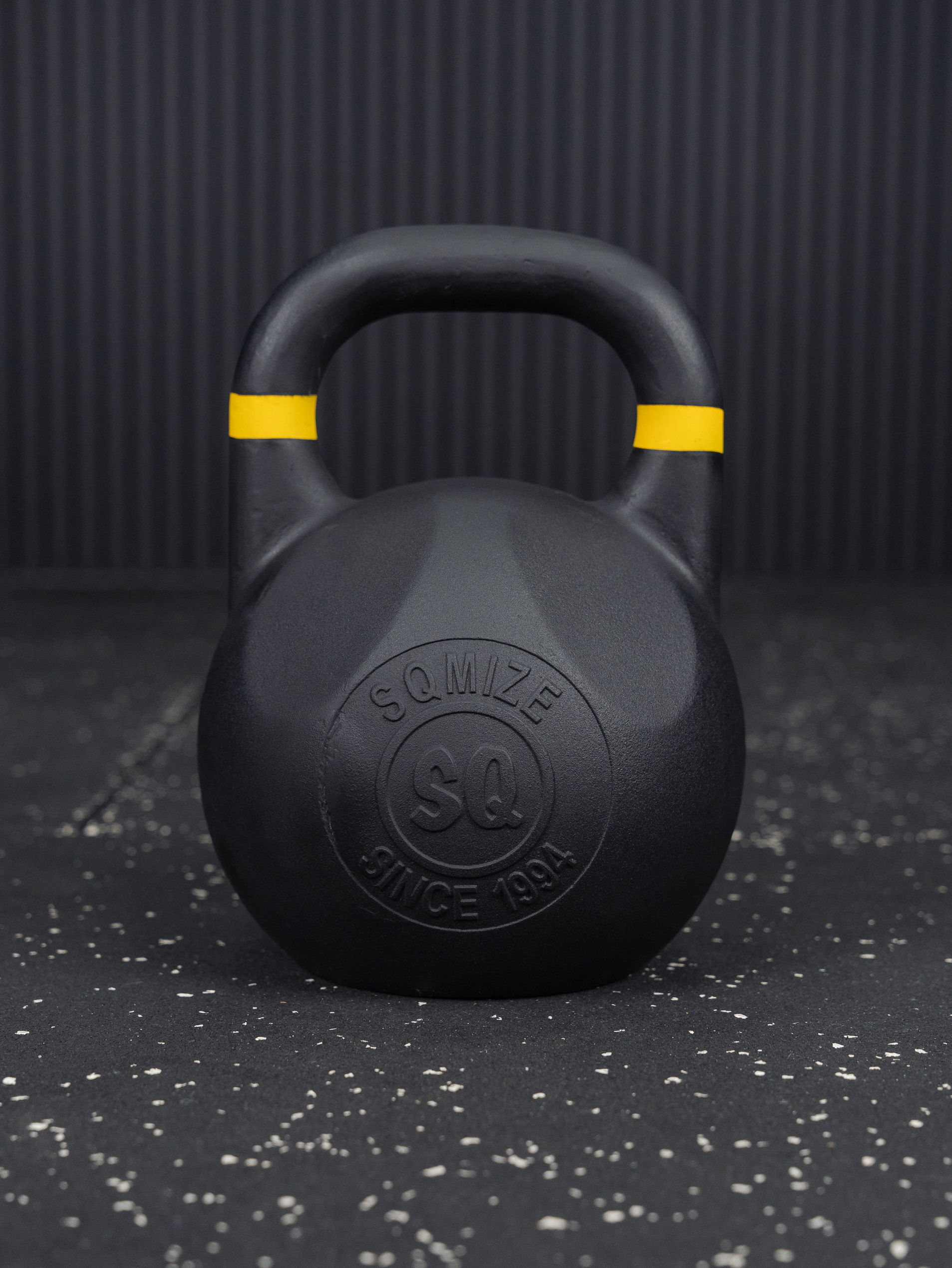 Black Competition Kettlebell SQMIZE® BCK16, 16 kg Black Competition Kettlebell SQMIZE® BCK16, 16 kg
