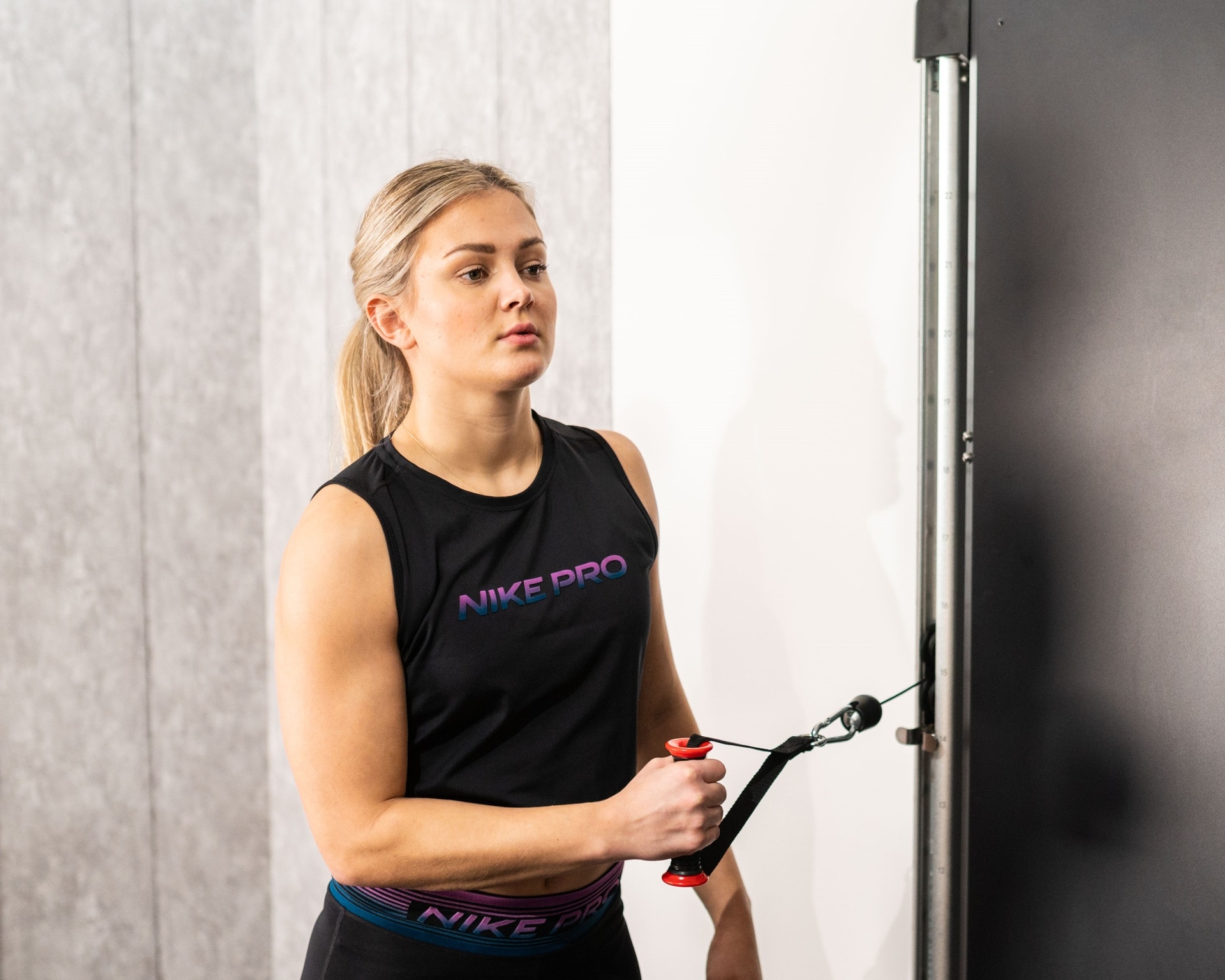 Wall-Tower-9Hv4tyT8LswnxV