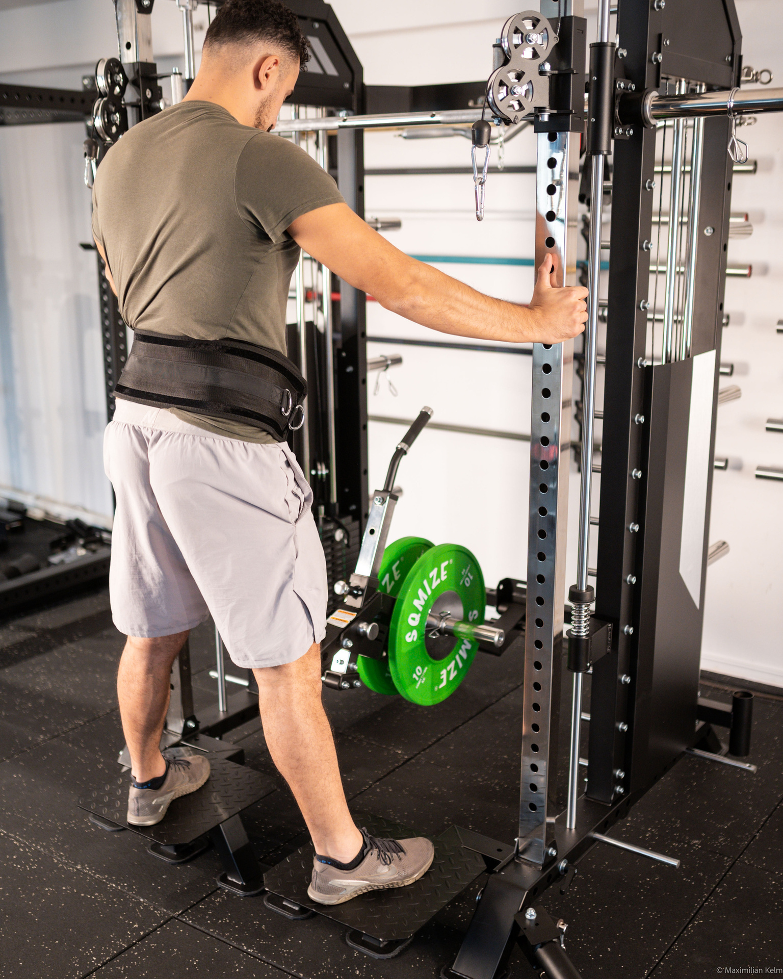 Sqmize-Showroom-126q0uHlGARz00Z3