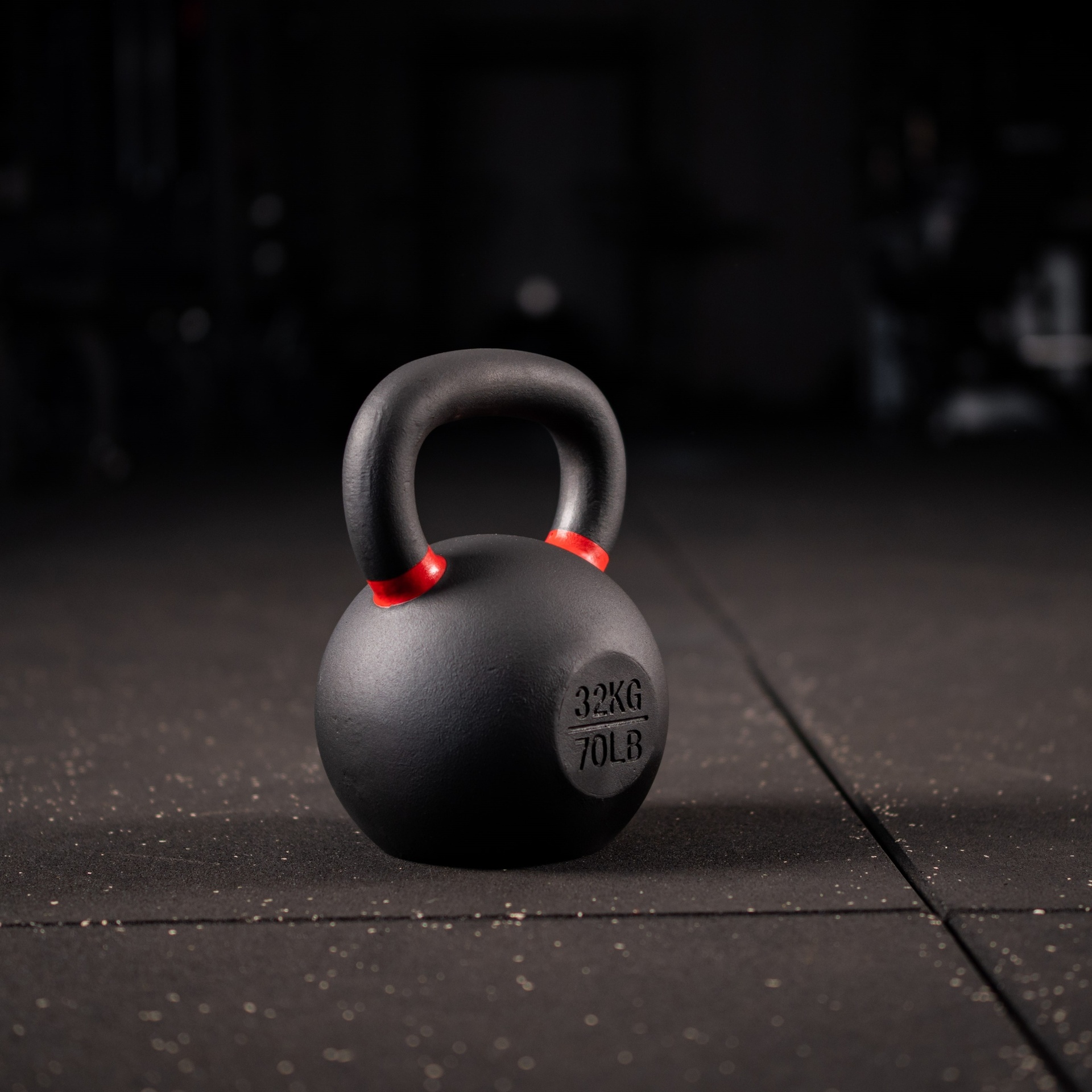 Sqmize-Part-2-14 Black Kettlebell SQMIZE® BFK32 farbcodiert, 32 kg, rot