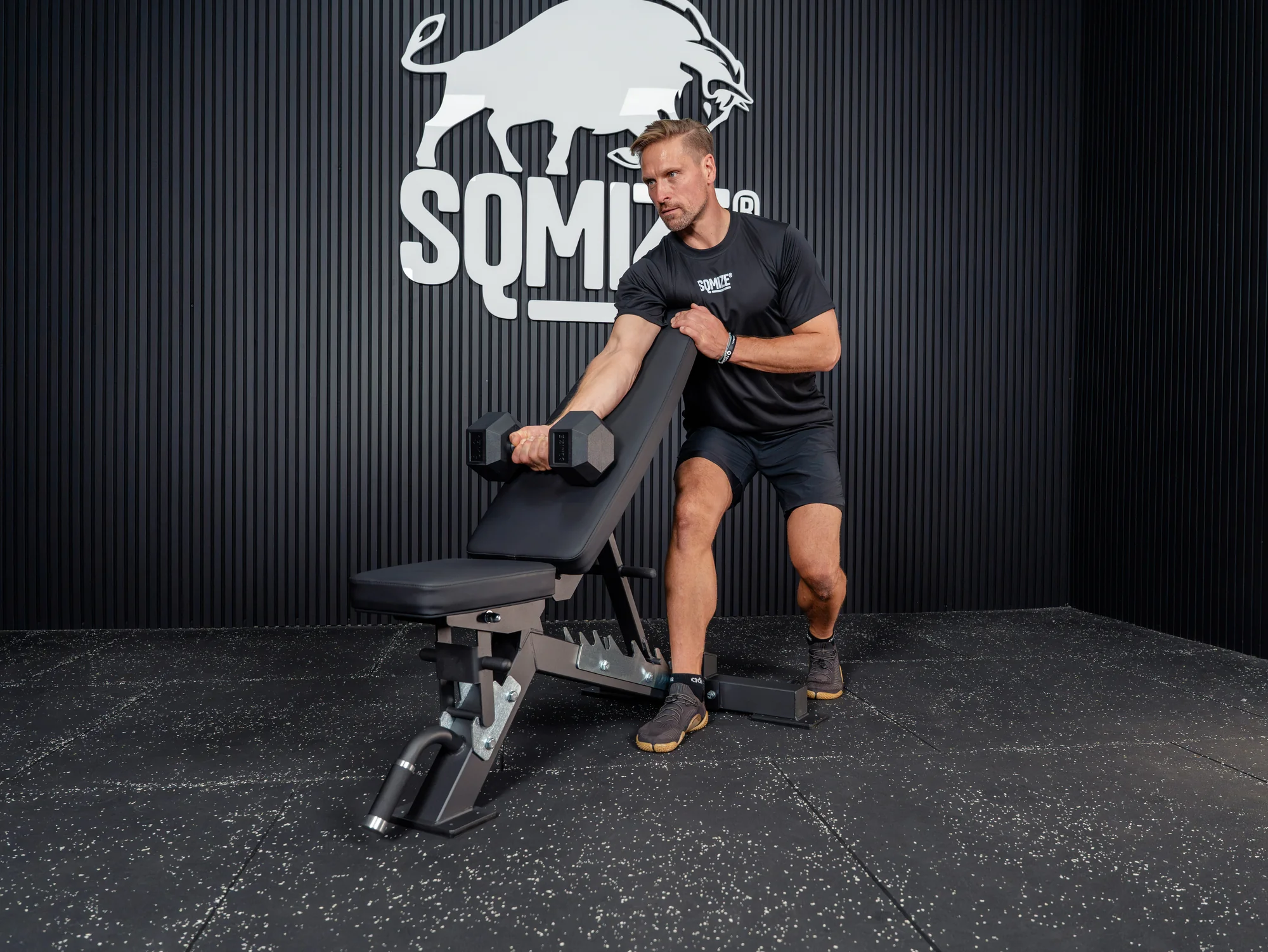Premium Adjustable Bench SQMIZE® SQ-R490 PRO STYLE CLUB BENCH