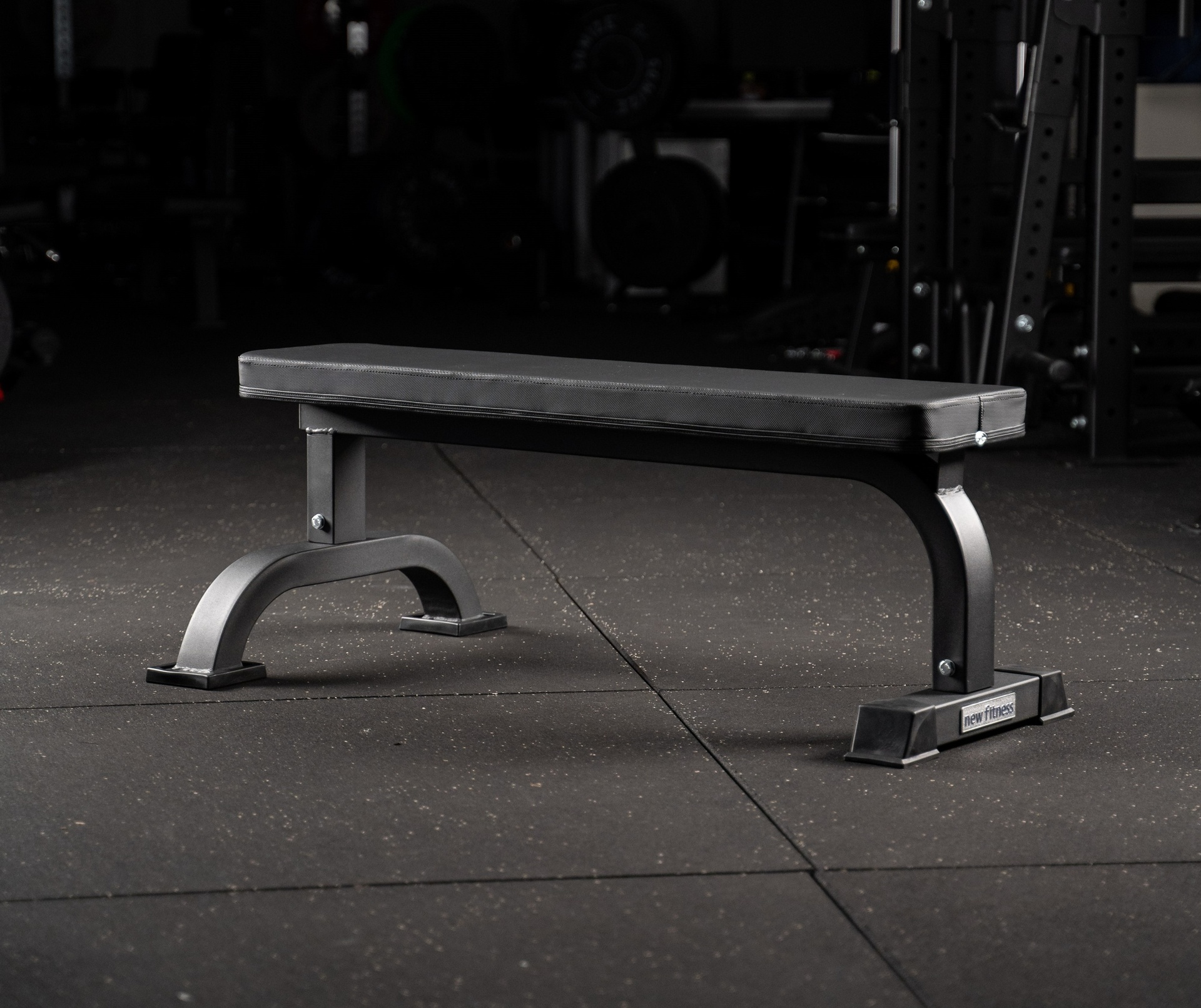 Sqmize-29-12-222-1 Flachbank newfitness® FOX LINE FB991