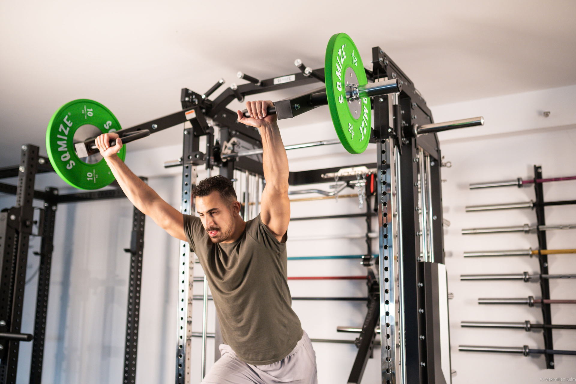 Sqmize-Showroom-1456WEZJJ41YXKzG