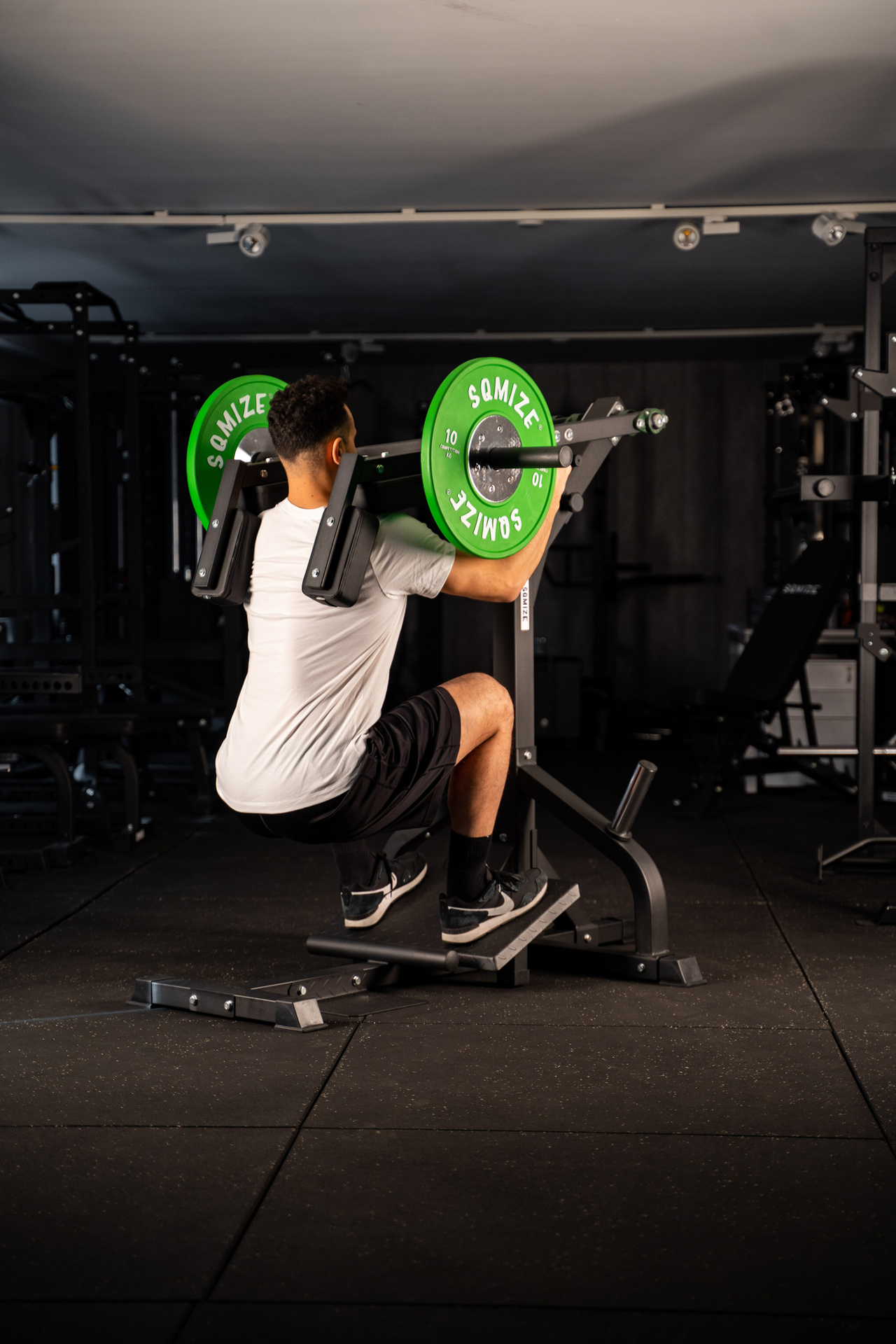 Professional Squat and Calf Machine SQMIZE® SCF630